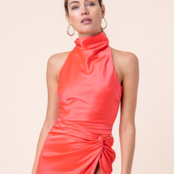 Della High Neck Top - Picture 1 of 3